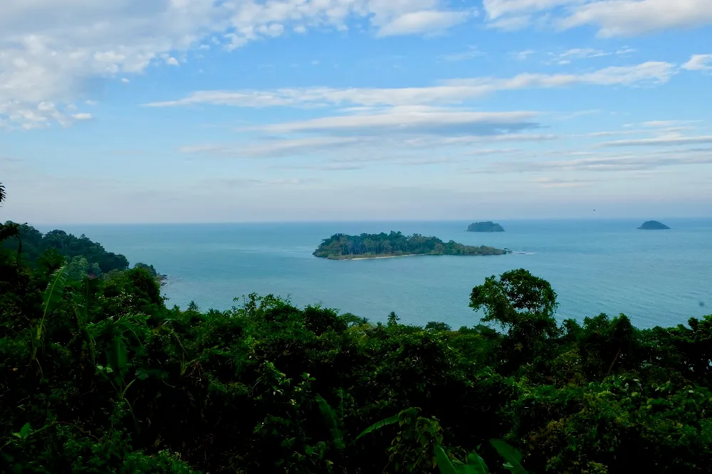 Viewpoint over Koh Chang's bay and islands on the grand island tour